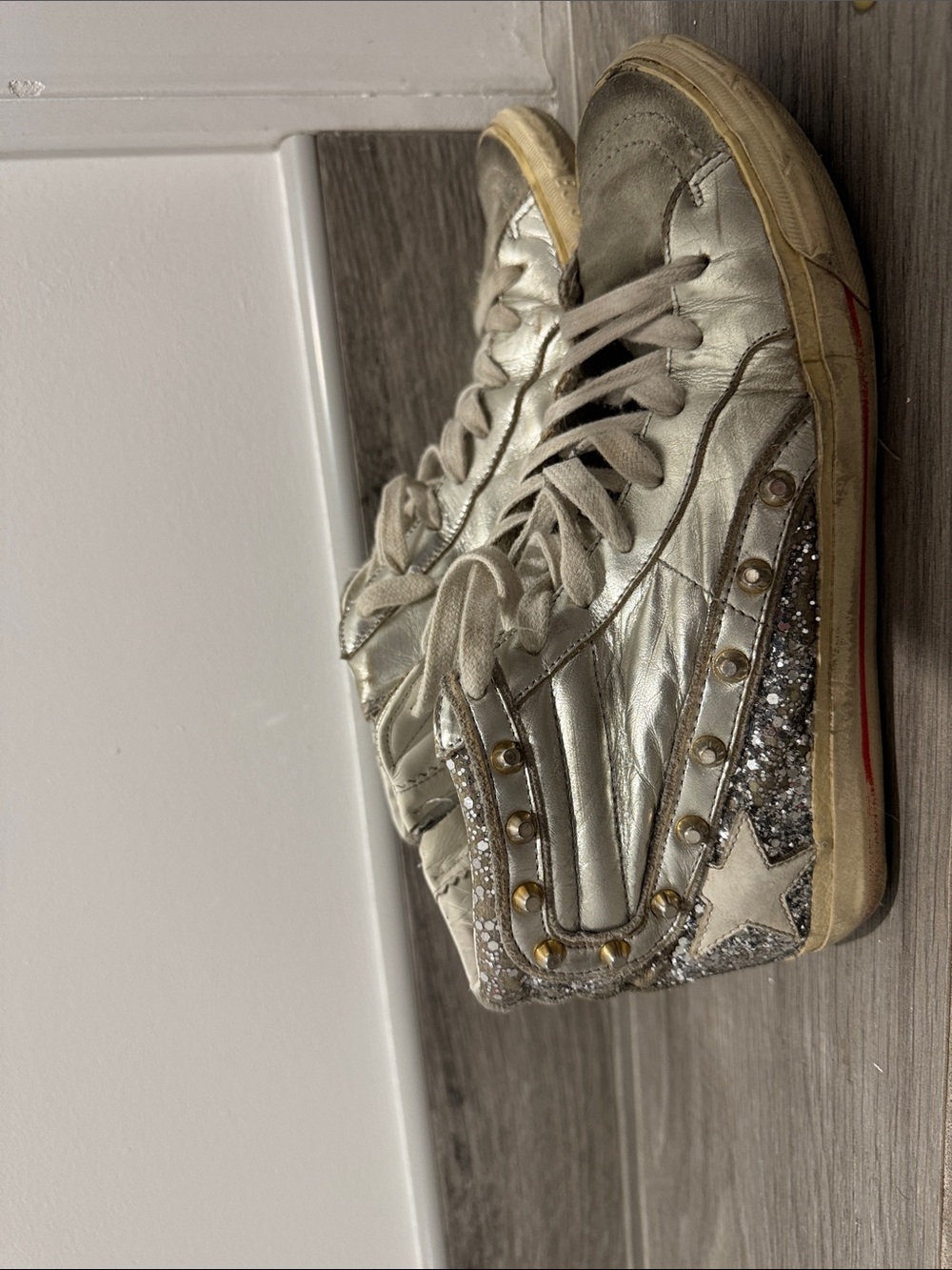 Golden Goose Silver High-Top Sneakers with Star Detail - Picture 8 of 8